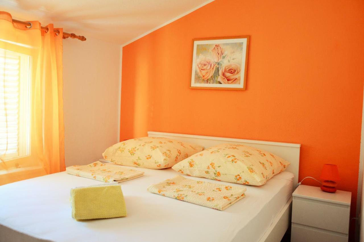 Apartments Mandaric Trogir Eksteriør billede